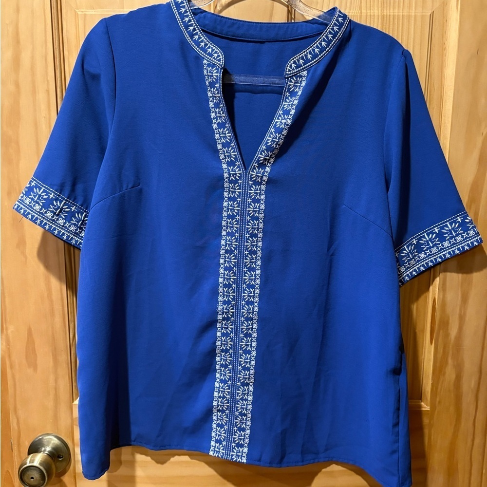 Royal Blue Embroidered Women's Top size M